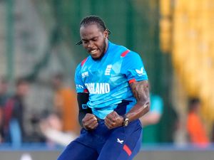 Jofra Archer celebrates a wicket