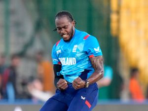 Supporting image for story: Brendon McCullum hopes England can unleash Jofra Archer on summer Test cricket