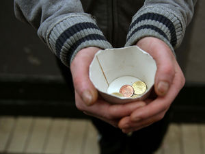 Supporting image for story: Professional Sandwell beggars 'earning up to £100 a day'