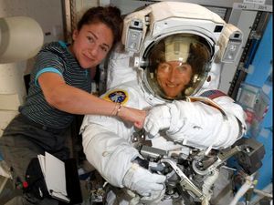 Supporting image for story: All-female spacewalk brought forward after space station power failure