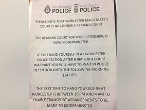 Supporting image for story: ‘Hand yourself in’ note at police station removed