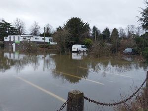 Supporting image for story: Shrewsbury on tenterhooks as flood levels continue to rise