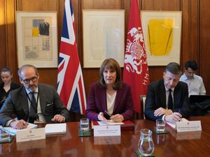 Supporting image for story: Reeves reaffirms commitment to end windfall tax in talks with North Sea bosses