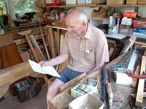 Supporting image for story: Flood risk fear over back garden sheds