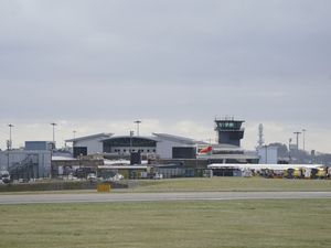 Supporting image for story: Leeds Bradford Airport closes overnight amid runway issue