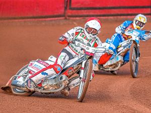 Supporting image for story: Cradley Heathens hope to shackle Colts