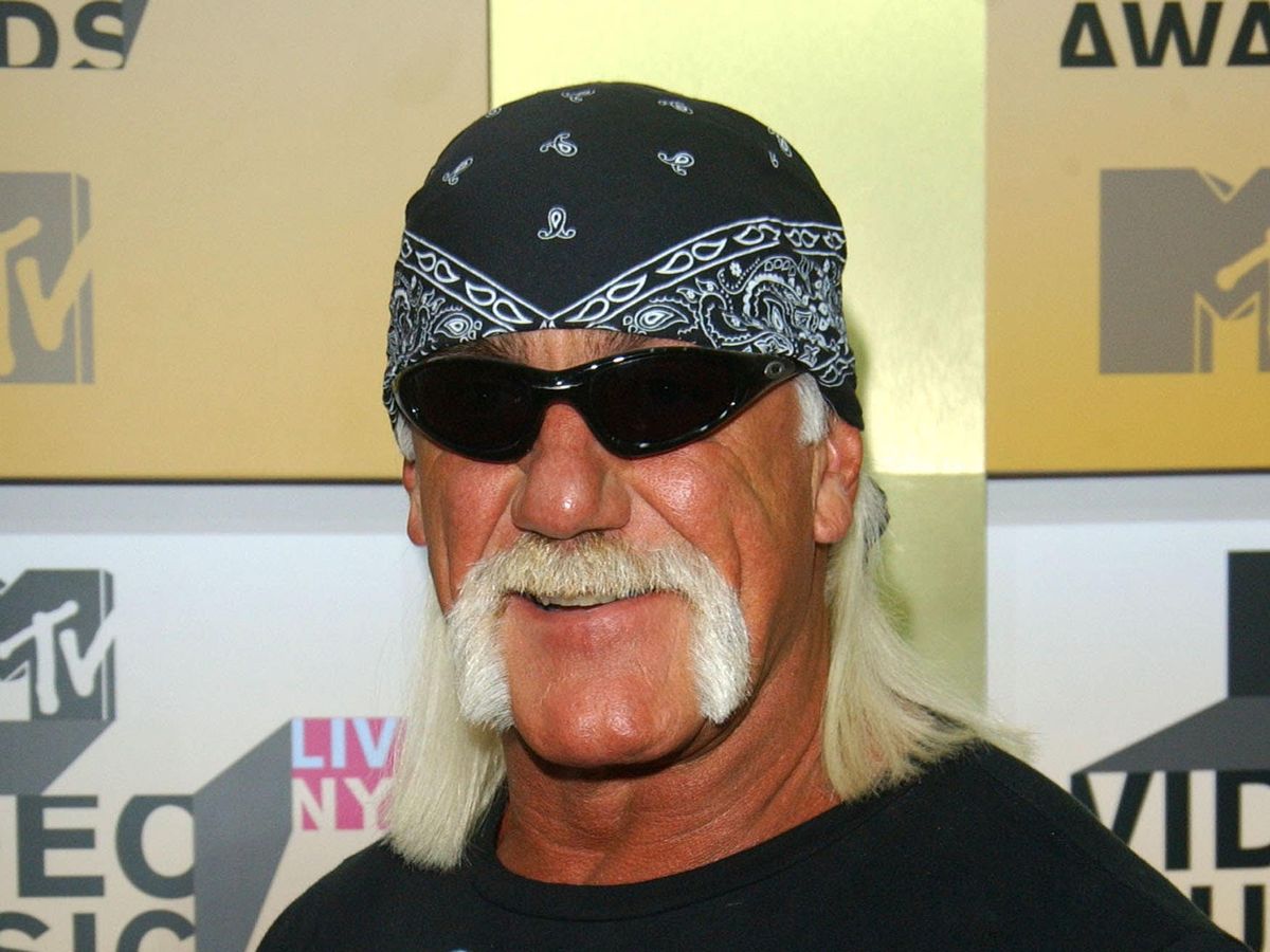 American wrestling star Hulk Hogan dies aged 71 American wrestling star Hulk Hogan dies aged 71