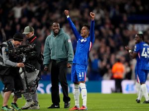 Supporting image for story: Estevao Willian snatches last-gasp win for Chelsea as Liverpool lose again