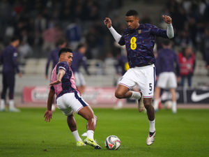 Supporting image for story: Aston Villa wait on full Ezri Konsa hip update