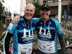 Supporting image for story: Video: Tony Pulis completes charity rowing challenge