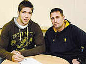 Supporting image for story: Kitchener in Warriors deal