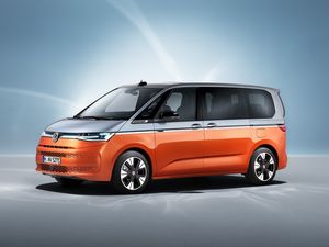 Supporting image for story: Volkswagen reveals the Multivan as a replacement for the Caravelle