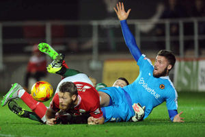 Matt Doherty appeals for a late penalty which wasn't given, much to the displeasure of Kenny Jackett.