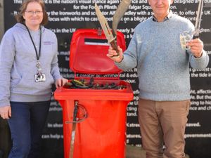 Supporting image for story: British Ironwork Centre accepts 4,000 knives taken off city's streets in Knife Angel campaign