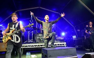 Supporting image for story