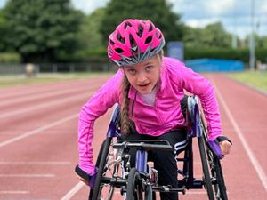 Supporting image for story: Call for public inquiry after report into missed opportunities to protect patients