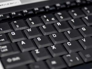 Supporting image for story: Poll: Should police have access to people's browsing history?