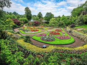 Supporting image for story: Firefighters rescue two people trapped in Shrewsbury's Dingle garden
