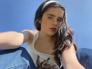 Supporting image for story: Staffordshire singer Belle set to release new single NV