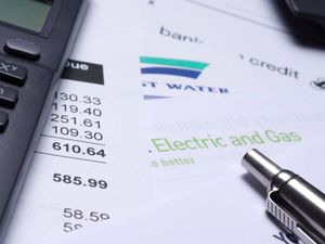 Supporting image for story: Energy price cap could double by January as Russia tightens supply, experts say