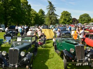 Supporting image for story: Classic car show to turn back the clock at Himley Hall