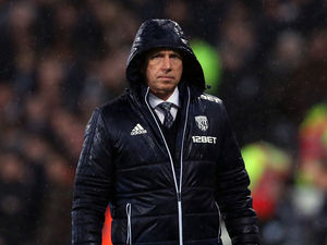 Supporting image for story: West Brom boss Alan Pardew: Jake Livermore must have been 'severely provoked' in altercation