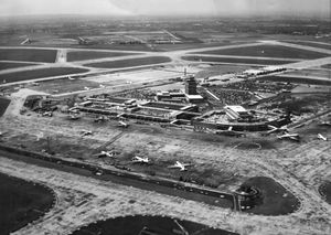 A 1950s overview of a rapidly expanding Heathrow, with no jets to be seen.
