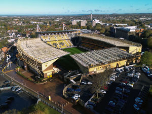 Supporting image for story: Wolves in transfer stand off over exciting winger