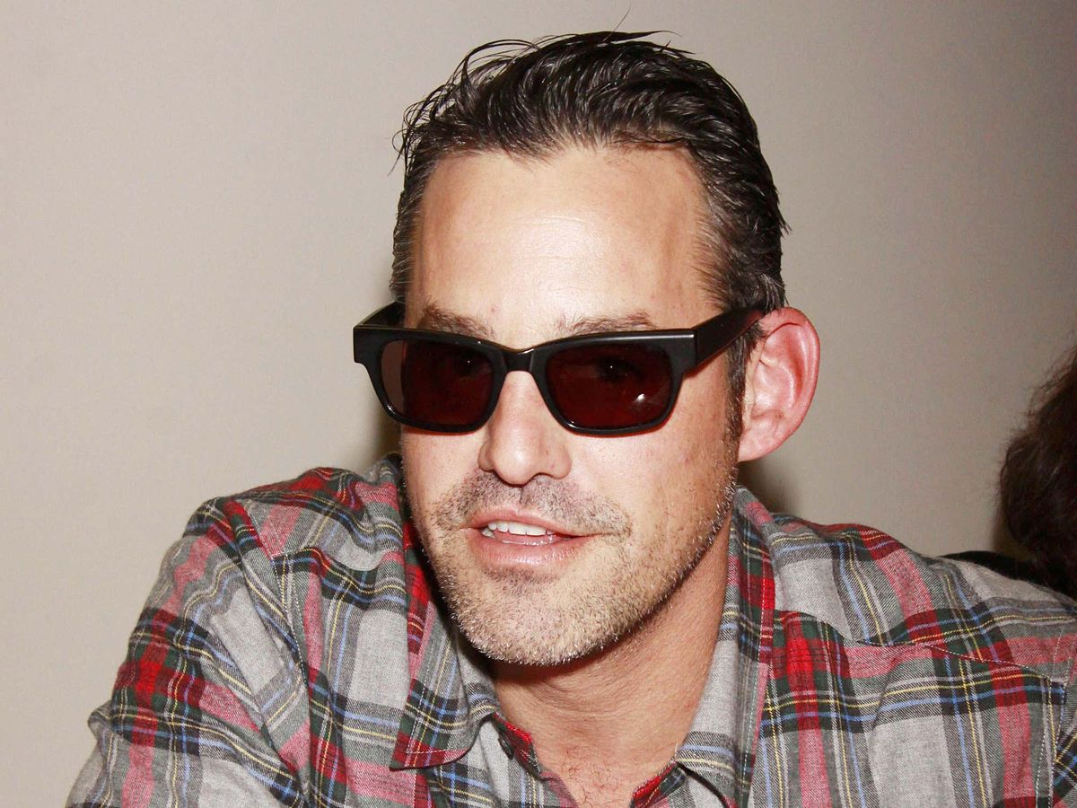 Sarah Michelle Gellar pays tribute to Buffy co-star Nicholas Brendon Sarah Michelle Gellar pays tribute to Buffy co-star Nicholas Brendon