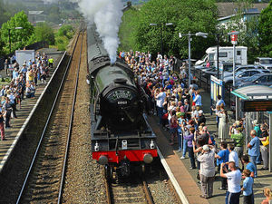 Supporting image for story: Pictures and video: Flying Scotsman steams into Shropshire