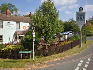 Supporting image for story: Boss responds to customer who called him 'miserable' in scathing review of Wolverhampton pub
