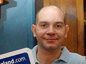 Supporting image for story: Museum frontman may face axe