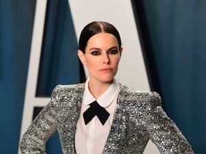 Supporting image for story: Schitt’s Creek star Emily Hampshire apologises for ‘ignorant’ Halloween outfit