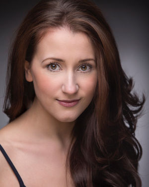 Ceri-Lyn Cissone is Lady Macduff