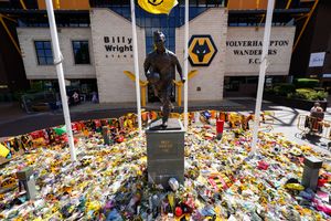 Wolves fans continue to pay tribute to one of their most important players of recent times