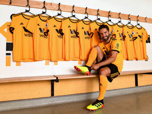 Supporting image for story: Joao Moutinho: The inside track on Wolves' latest Portuguese star
