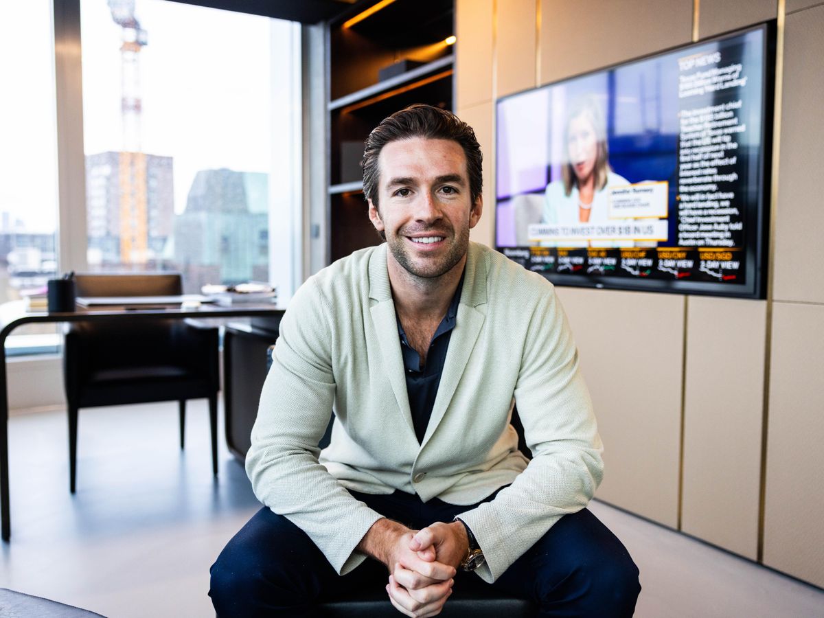 Frasers lowers goal for new bonus plan after boss misses &pound;100m payout target