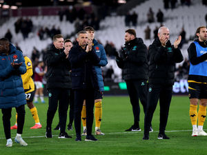 Supporting image for story: Former Wolves boss Gary O'Neil 'waiting for right opportunity' after Norwich talks in latest managerial link