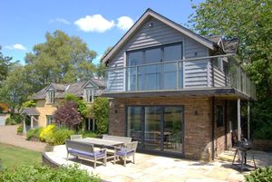 Photo: Savills/Zoopla