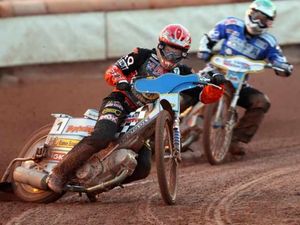 Supporting image for story: Wolves roar in opener