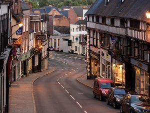 Supporting image for story: Major road closures start in Shrewsbury town centre