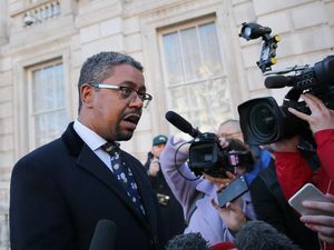 Supporting image for story: Wales’s health minister says Cummings case ‘a clear breach of the rules’