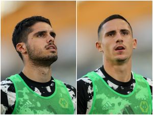 Supporting image for story: Wolves' Pedro Neto doubtful for Sheffield United but Daniel Podence back