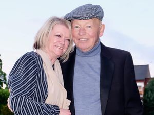 Supporting image for story: Kind-hearted granddad with terminal cancer raises more than £5,000 for healthcare team who helped him