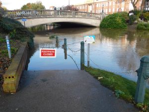 Supporting image for story: Hundreds back petition calling for urgent action to tackle Stafford flooding 