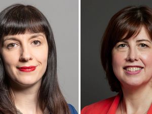 Supporting image for story: Labour deputy leader rivals begin their final week of campaigning