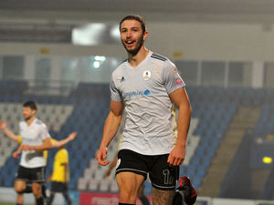 Supporting image for story: Gavin Cowan urging Zak Lilly to keep up strong AFC Telford form