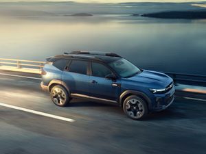 Supporting image for story: Dacia’s new Bigster SUV will come in at under £25,000
