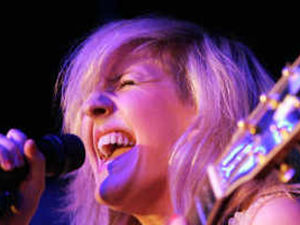 Supporting image for story: Starry Eyed Ellie back in town