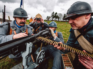Supporting image for story: Re-enactors bring World War heroes back to life for event